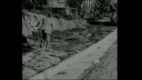 Charlie Chaplin Making a Living 1914