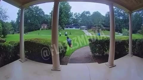 🚨 Caught On Camera Random Door Kicking