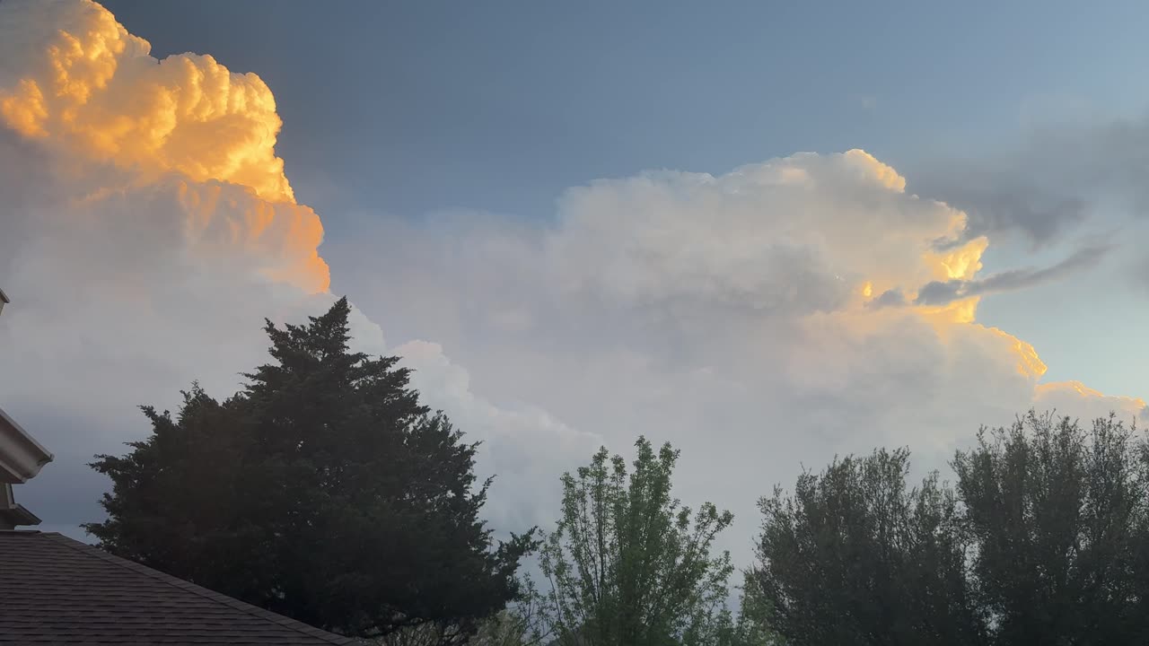 Cloud watching before the rain with the kids