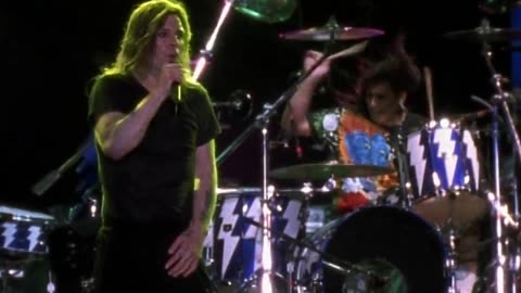 Ozzy Osbourne - I Don't Know (LIVE)