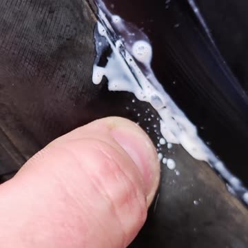 how to quickly install a tubeless tire on a bicycle wheel. Tubeless Tire in 1 Minute!