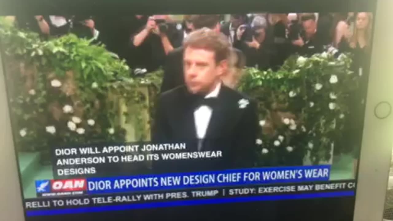 Derek Hunter 06/02/25 p 01 terrorize Jews & bring your jihad to our USA 🇺🇸 soil hell no