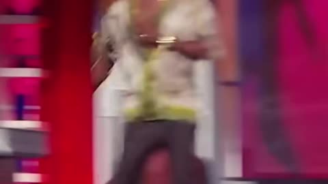 How 2pac walked in Vegas 😂