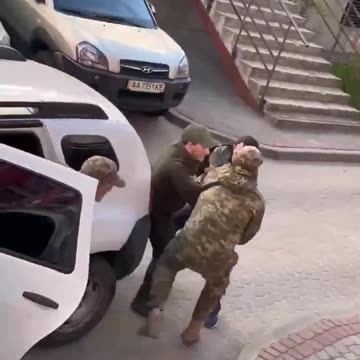 Ukraine’s Draft Reapers kidnap yet another man