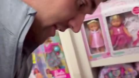 The only person who could ever beat Charlie in a debate 🤍