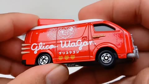 unpacking the mini cars