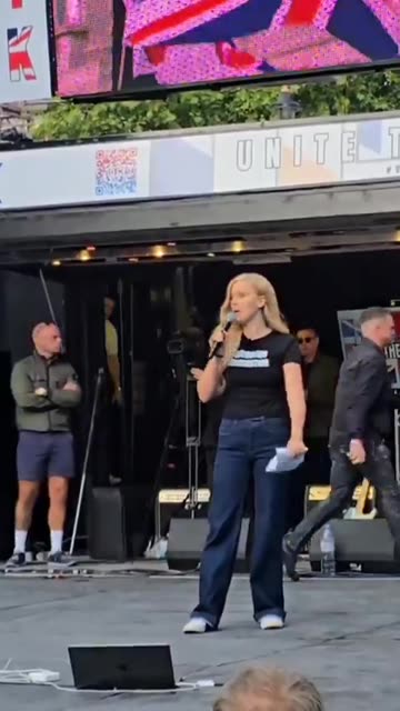 Britain stands with you Eva! 🇬🇧🇳🇱✊🏻