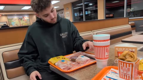 Adin Ross tries Whataburger for the first time with Blou & Zias