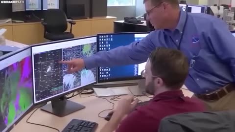 3I ATLAS Anomaly Sparks New Fears Joe Rogan Weighs In