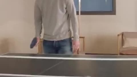 MESSI PLAYING TABLE TENNIS