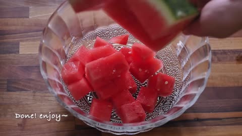 Watermelon Cutting