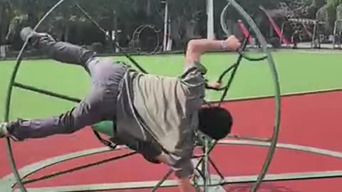 双人抗眩晕训练器