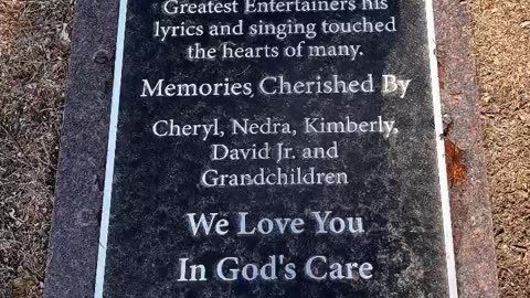FAMOUS GRAVES - VOL. 474: DAVID RUFFIN