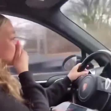 This dude just caught his girl cheating while she was driving