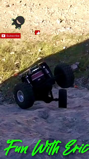 Sway Bars Perhaps?🤔ESSENTIAL!💯Axial Bomber 4x4 Savvy!😎🔥