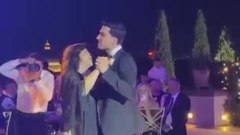 Dasma e djalit të Jozefina Topallit