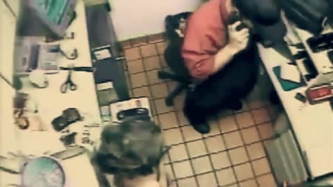 The Strip Search Phone Call Scams- A Hoax So Disturbing It Became a Case Study in Obedience