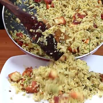 Egg chicken fried rice