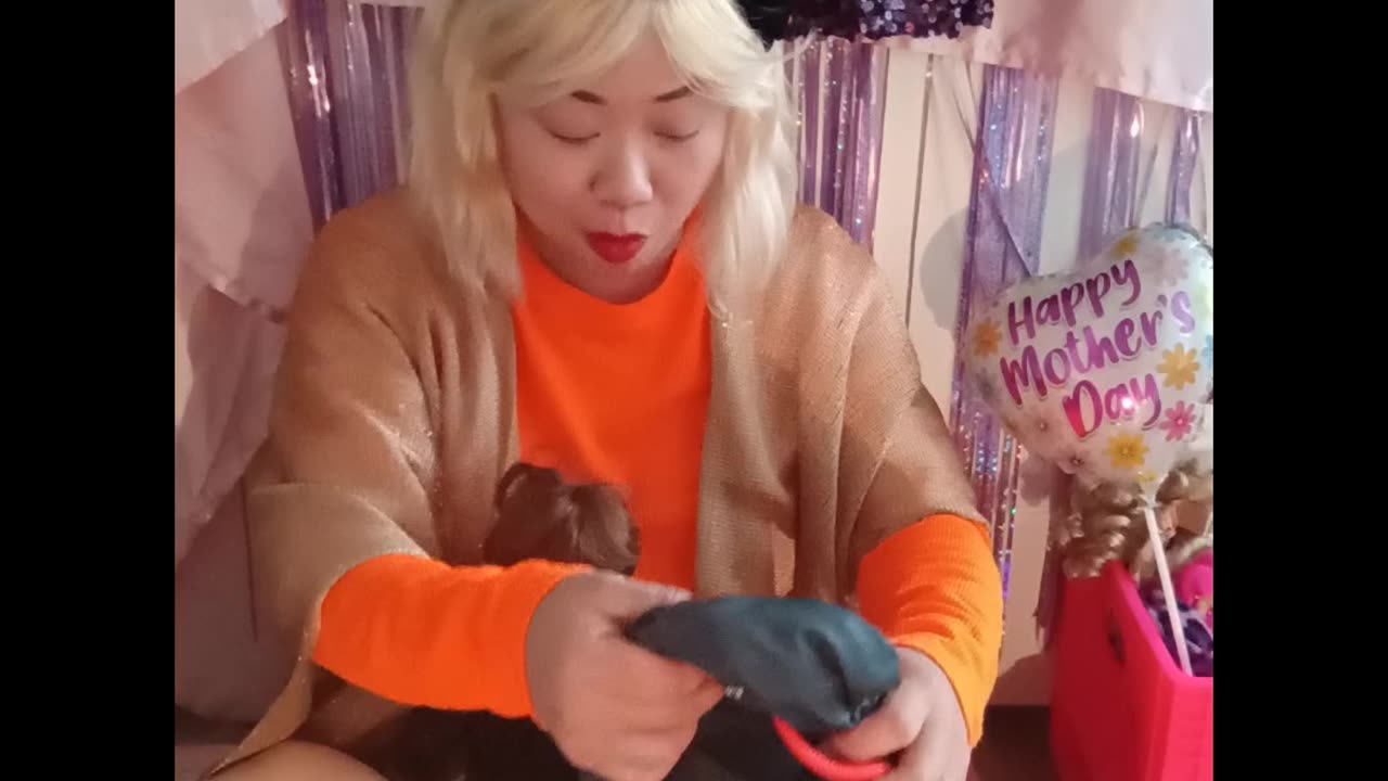 I'm a shopaholic genius S1 E35