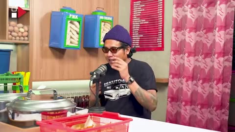 Adul mancing pake ta!