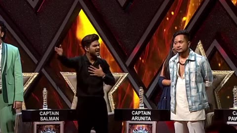 Superstar singers