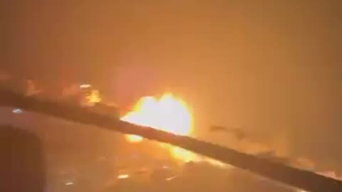 Video shows Iranian missile falling in Tel Aviv