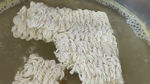 Easy Instant Noodles Recipe #food #cooking #shorts