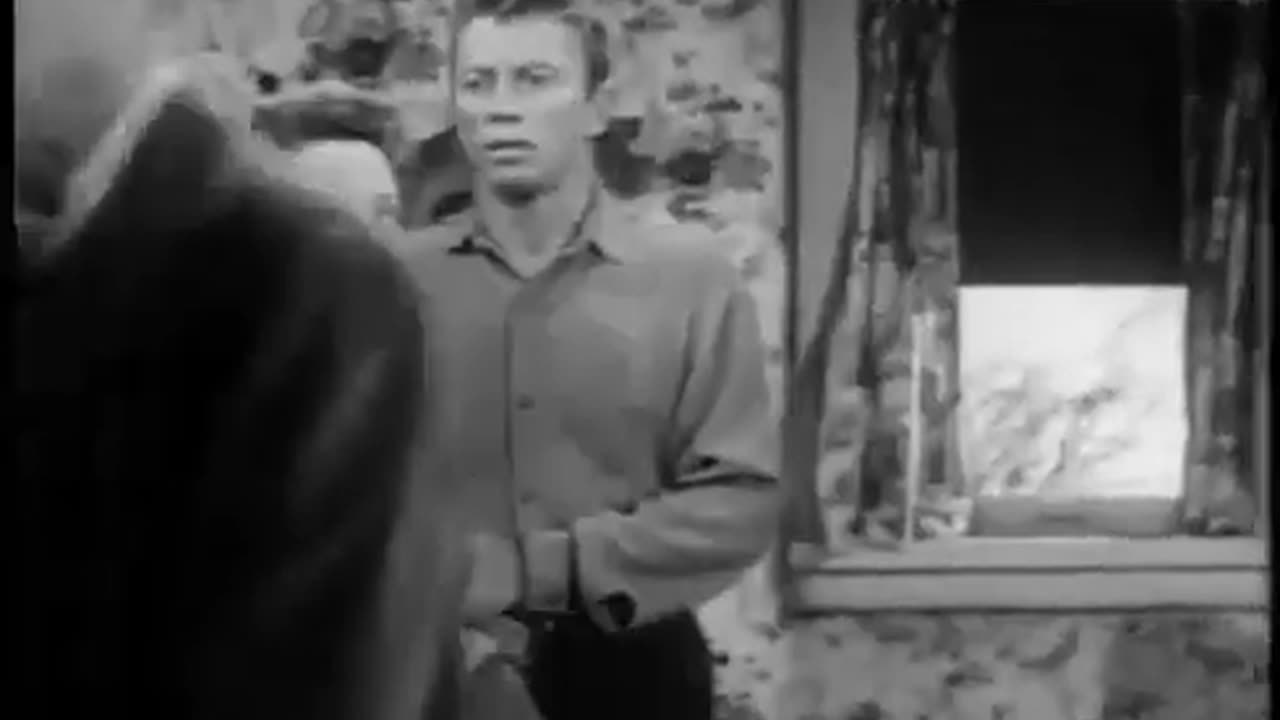 26 Men - Trail of Darkness