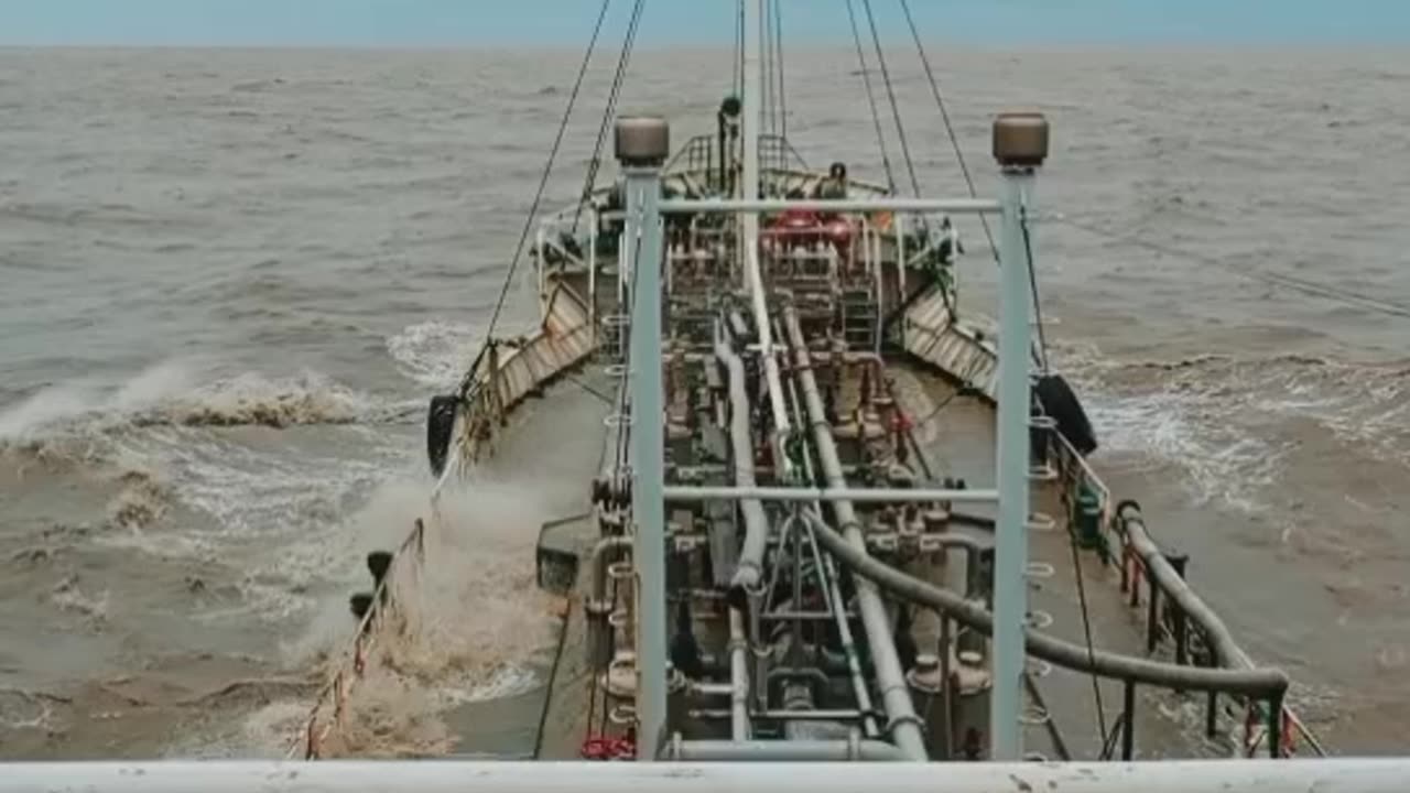 Ship in danger at Sea