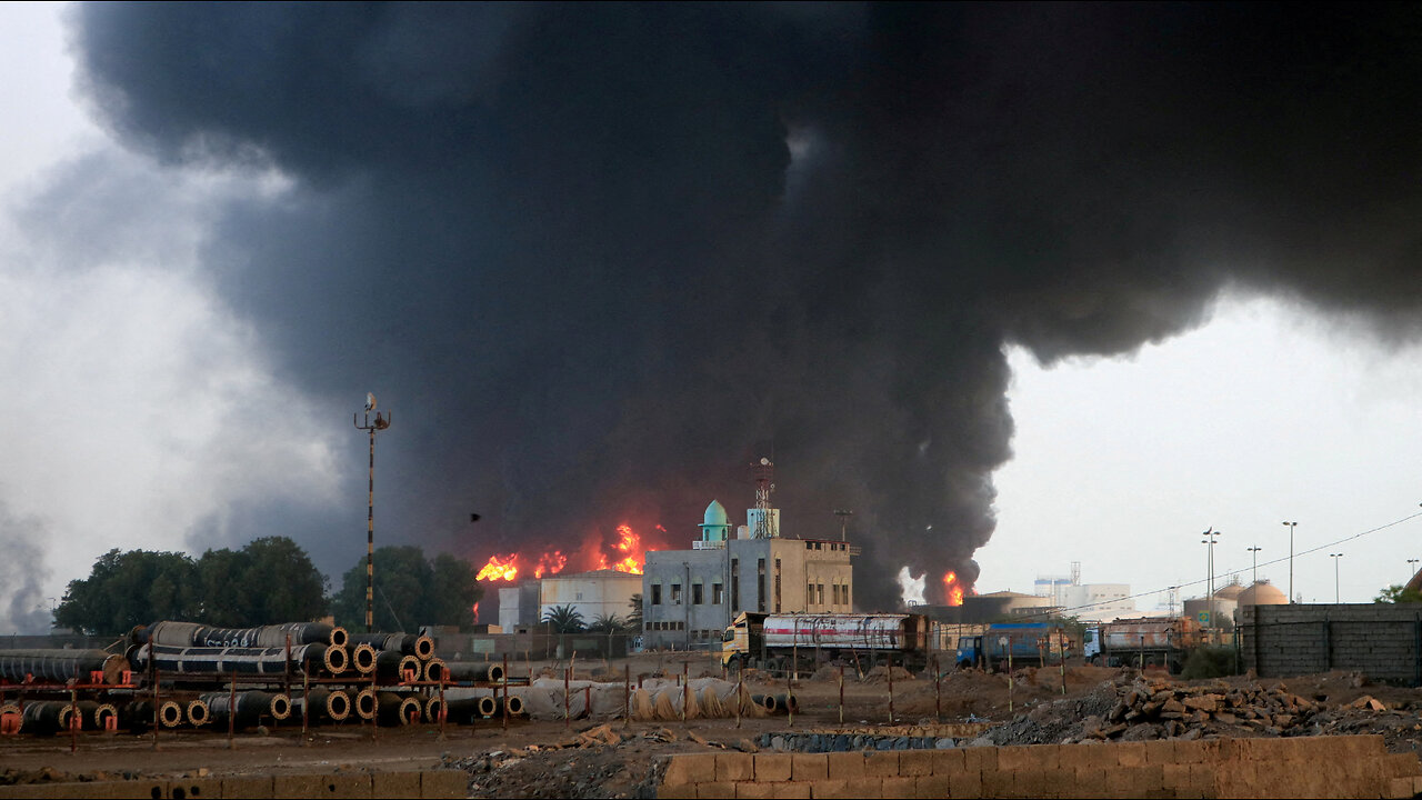 Trump delivers most serious and deadliest strike on Yemen, fuel tankers in port are destroyed