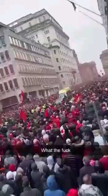 Shocking footage of a Car driving into crouds at the Liverpool Football Celebrations.