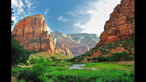 Tour Utah National Parks--The Mighty 5 & Travel Guide