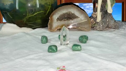 😊 CAPÍTULO 5: MANDALA DE CRISTALES – EL ORÁCULO GEOMÉTRICO DEL ALMA 😊