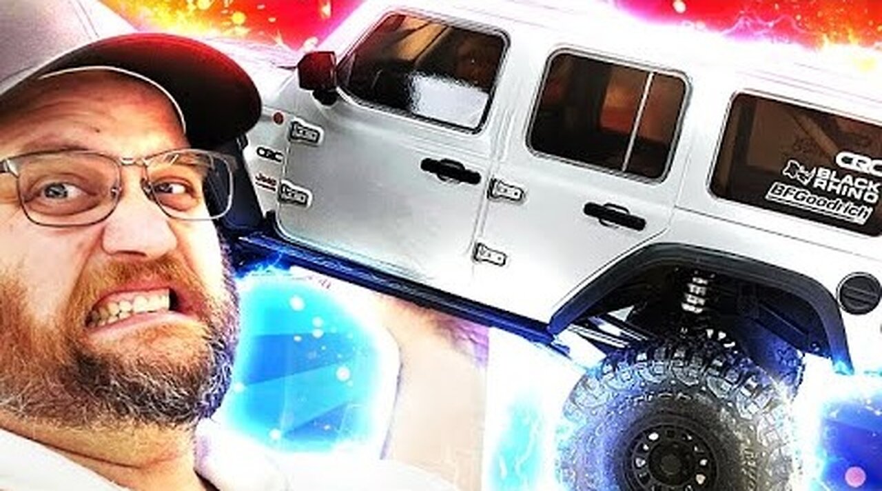 Behold A GIGANTIC RC Truck That's Super Realistic! Axiel SCX6 Unboxing & First Review!