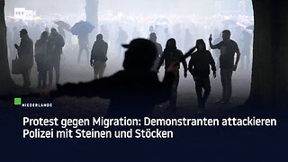 Protest gegen Migration: Demonstranten attackieren Polizei mit Steinen und Stöcken