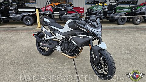 2024 CFMOTO 800 NK IN WHITE