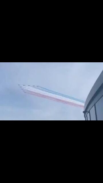 For Those Who Still Fall for the Chemtrails Conspiracy, I Wanted to Show some Contrails