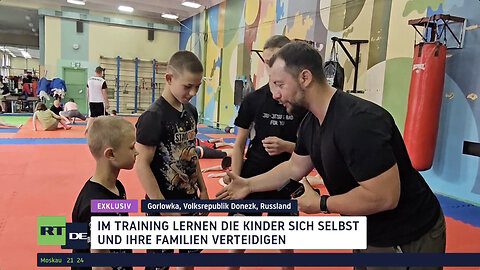 RT-DE-Exklusiv: Donbass-Kampfklub stärkt Kinder im Schatten des Konflikts