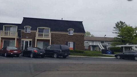 INSIDE HERMITAGE & LEGEND APARTMENTS | LIVING IN SPEEDWAY, INDIANA TOUR