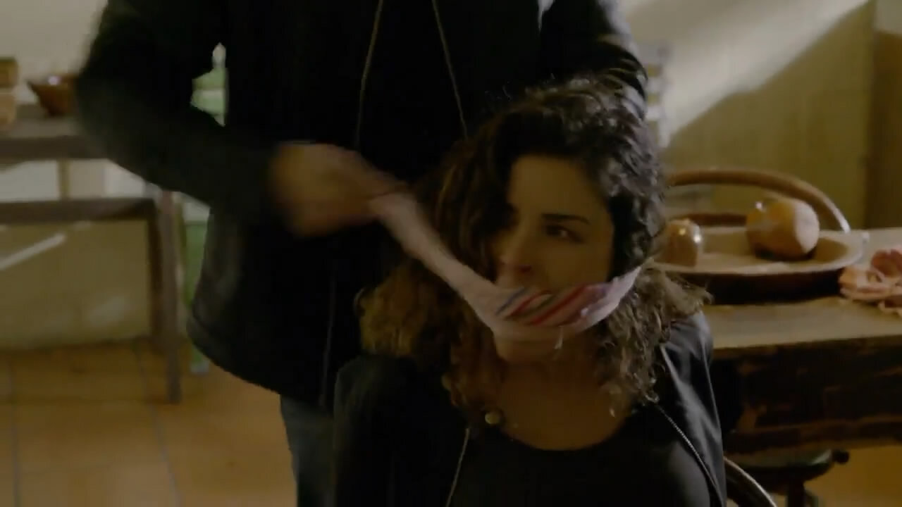 La Fiscal de Hierro #1 (gagged)