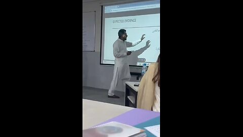افسوناک خبر 🇵🇰حکومت نے قومی اسمبلی کی مدت 10 کرنے کیلئے مشاورت شروع کر دی پاکستانیوں