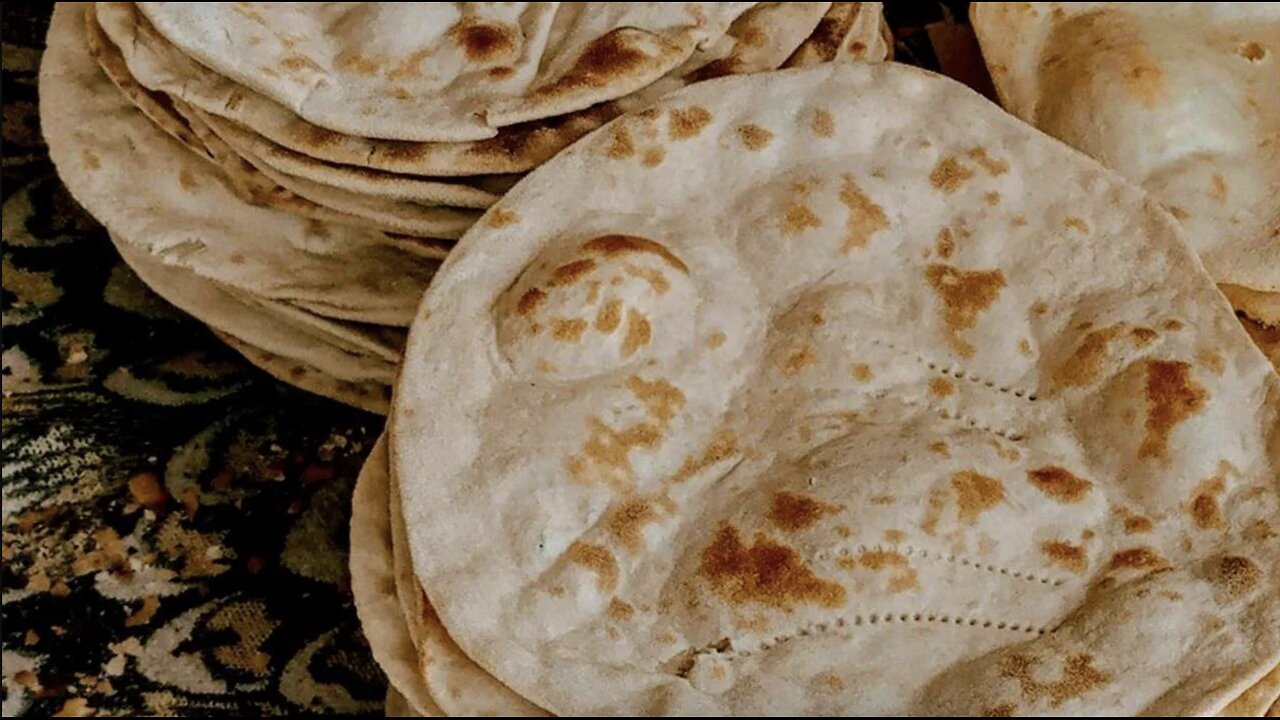This Einkorn flat bread will change your life & the way you store bread | Bread our ancestors baked
