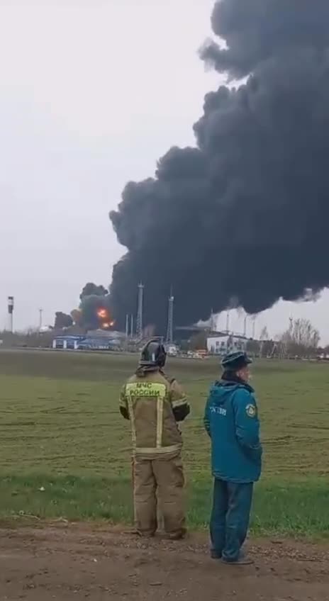 Kavkazka Pumping Station Still Burning and is Now Completely Engulfed