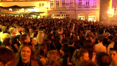 Marburger Maieinsingen 2025 mit großer Maiparty | Flieger | Macarena | Mambo Nr. 5 | Mama Laudaaa