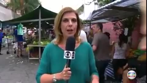 😂🎙️ When Reporters Try to Speak to the Camera... Hilarious Moments! | FunFM