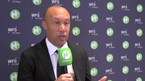 Mertesacker, Heinze & Arsenal's title chances - Mikael Silvestre EXCLUSIVE interview