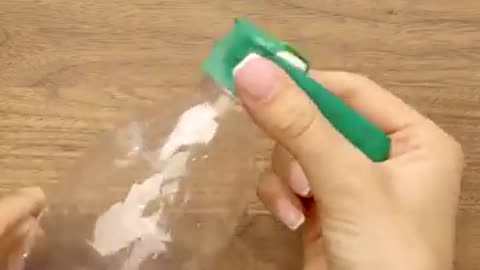 24 CLEVER HACKS THAT SAVE YOUR LIFE EVERY DAY
