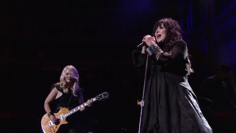 Barracuda - Heart (live)