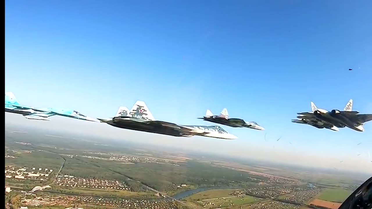 A bunch of Su-57s