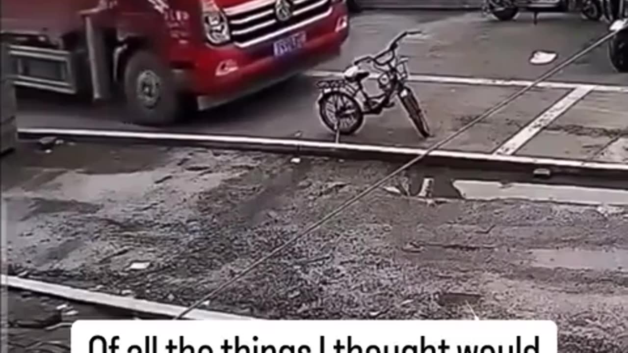 🚚😂 Damn That Truck! | FunFM